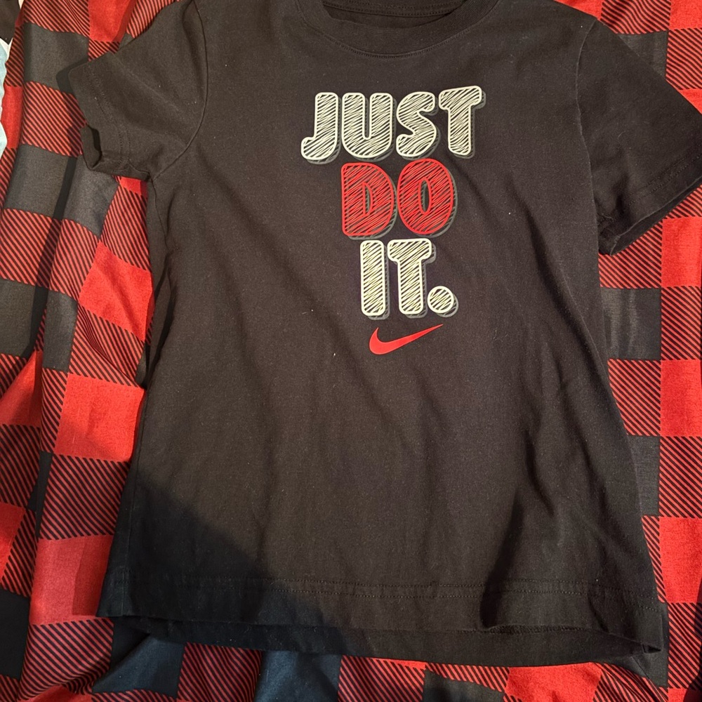 Nike Kids Black and Red Graphic Tee